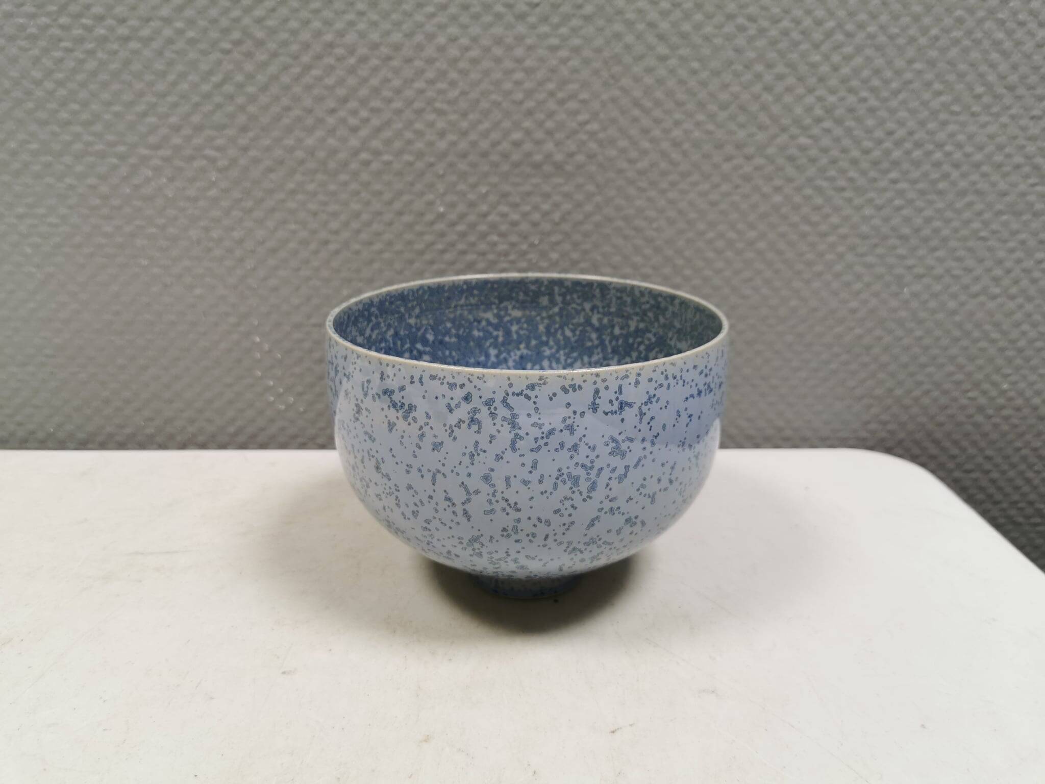 Birthe Sahl / Halvrimmen bowl in delicate bluish tones, Denmark, 1980s.