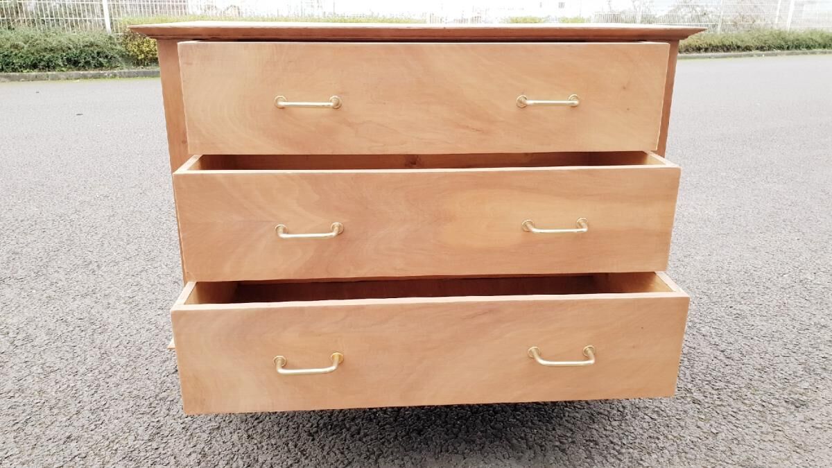 Vintage dresser
