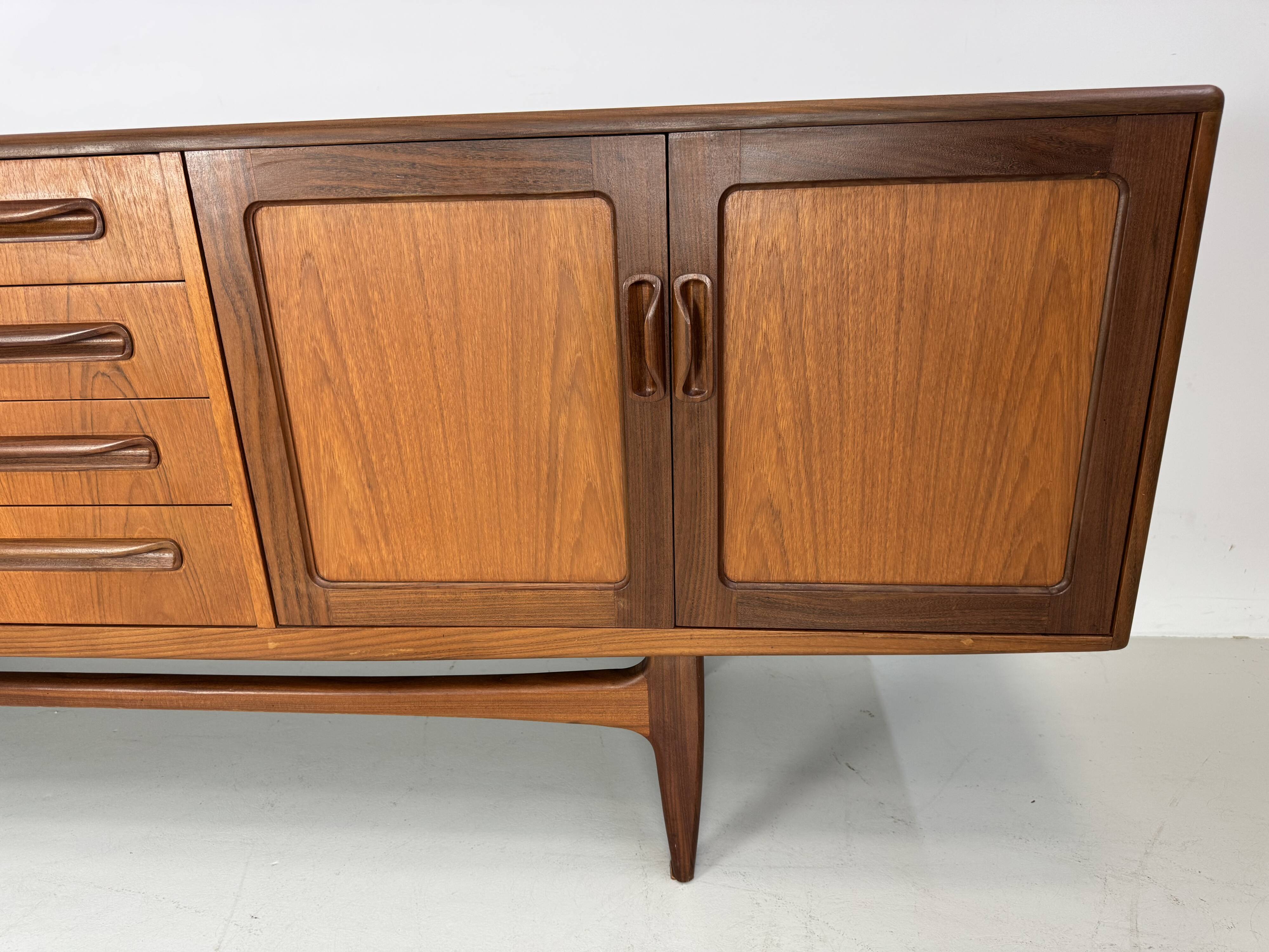 Vintage "Fresco" dressoir van G-Plan