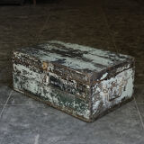 Coffre ancien en bois