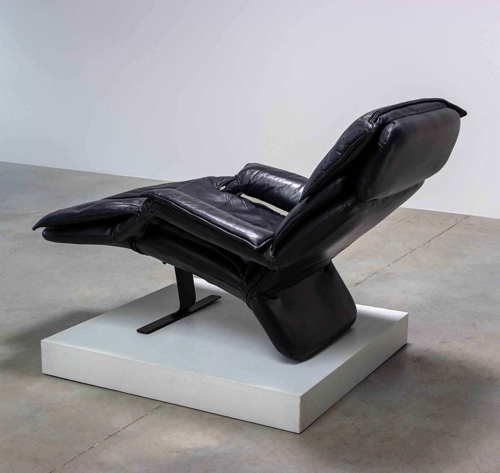 Brazilian Modern Reclining Chair “Pony” by Percival Lafer, 1980s