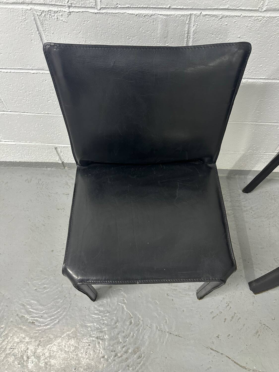 Set 2 chaises Cab 412  Mario Bellini pour Cassina