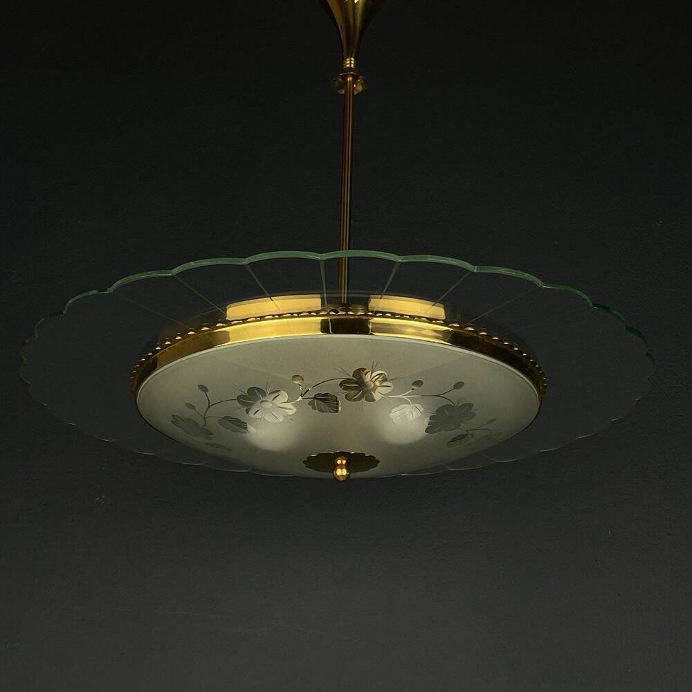 Vintage chandelier attributed to Pietro Chiesa for Fontana Arte, Italy, 1940s.