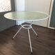 Table d'appoint moderniste du milieu du siècle d’Artimeta, années 1950