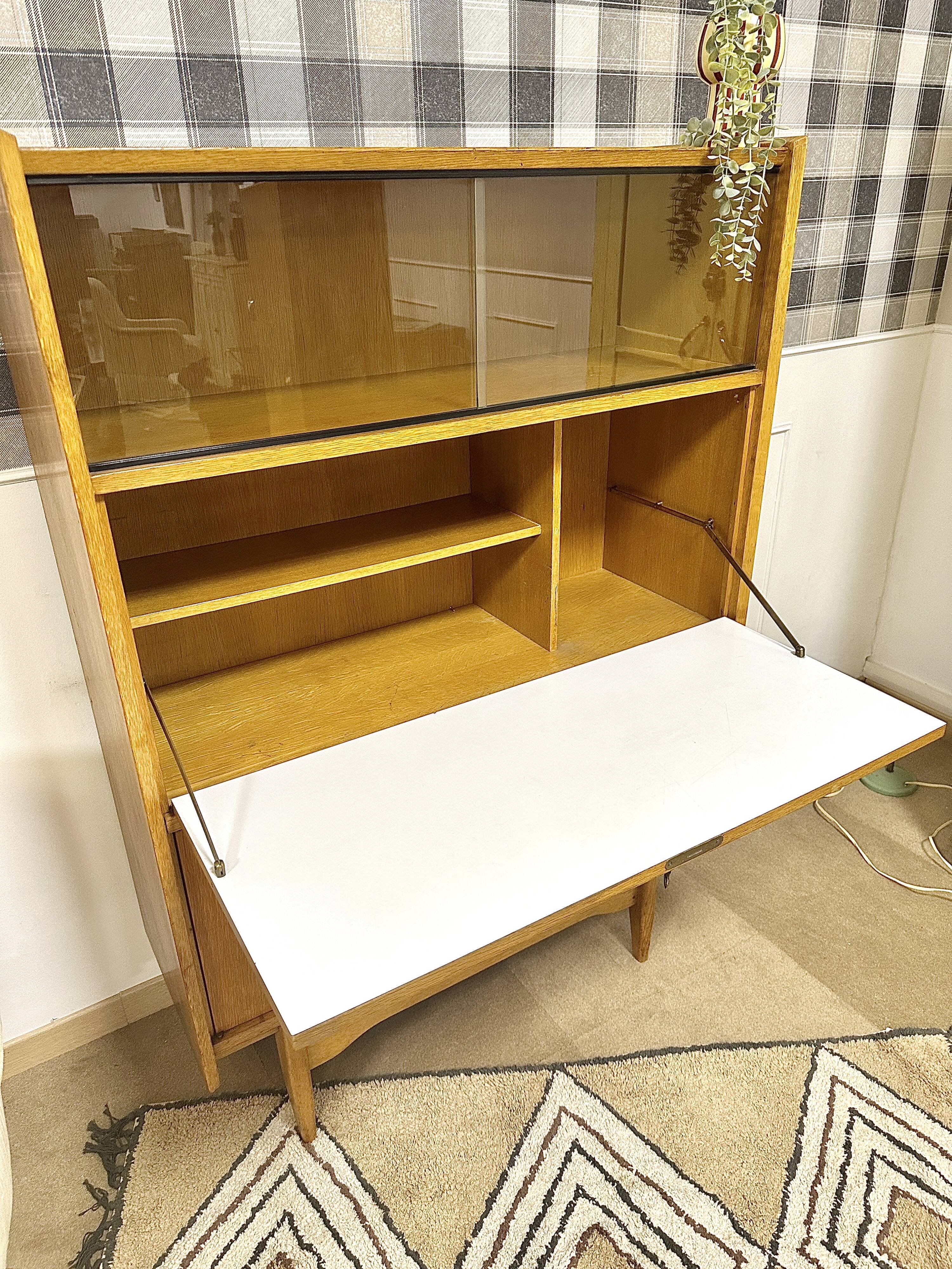 Scandinavian Secretary