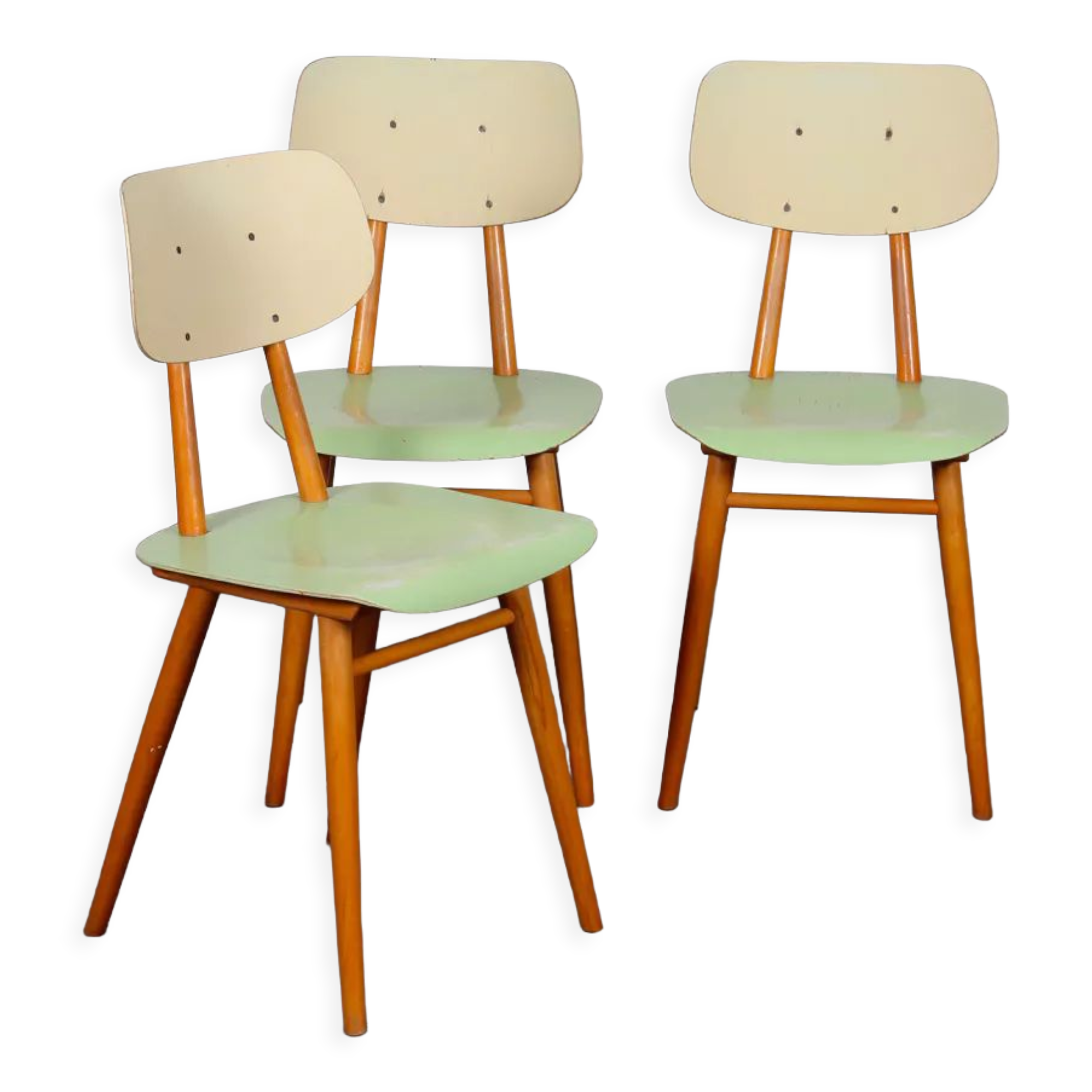 Suite de 3 chaises produites par Ton dans les années 1960
