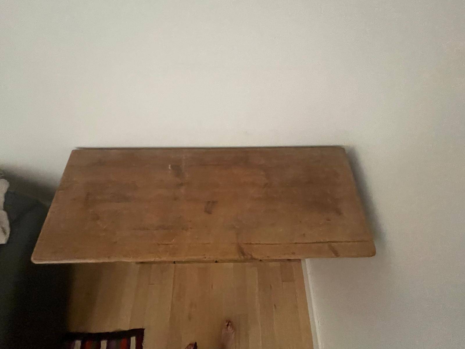 Commode interior's 13 tiroirs