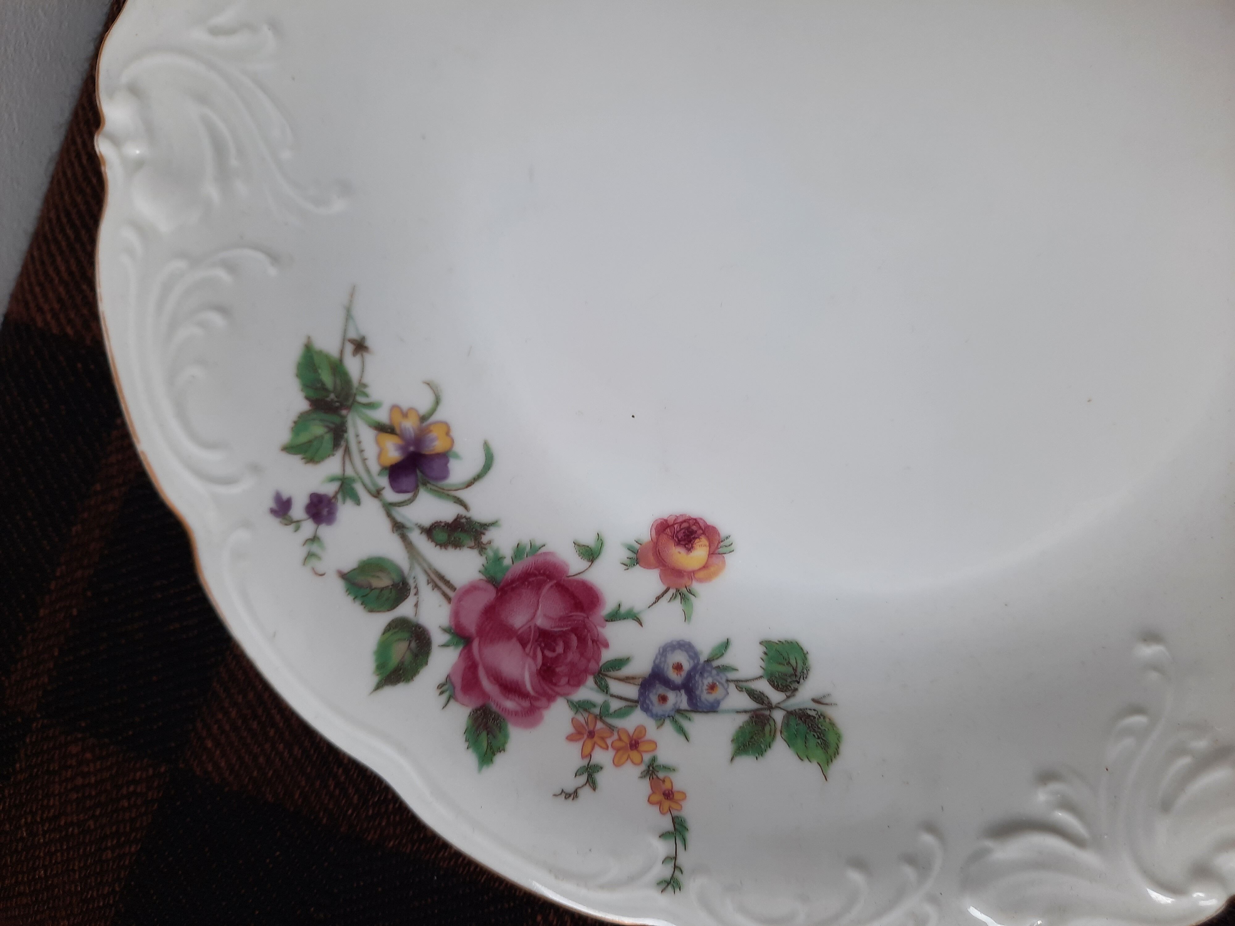 Vintage plate