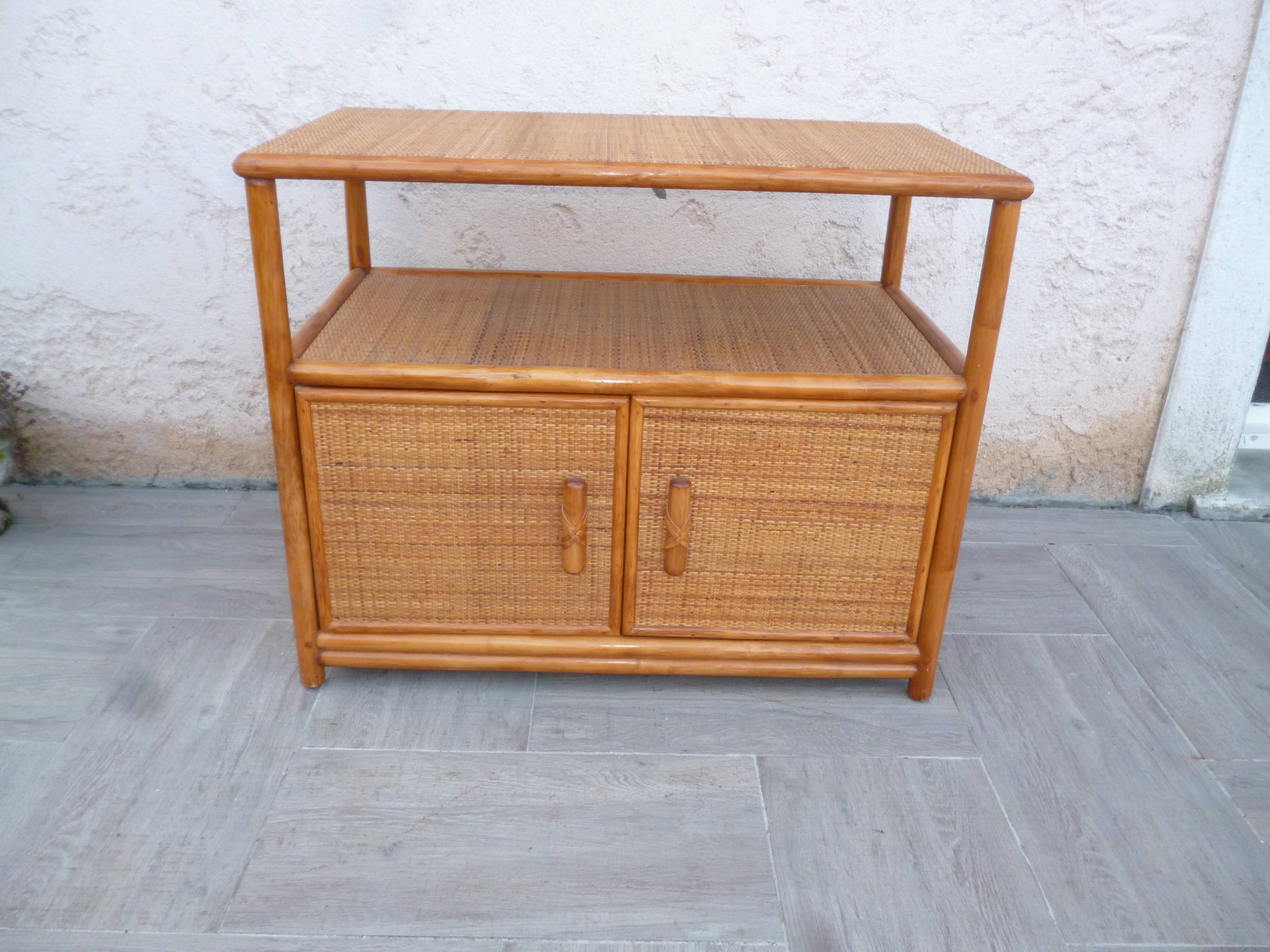 Rattan buffet