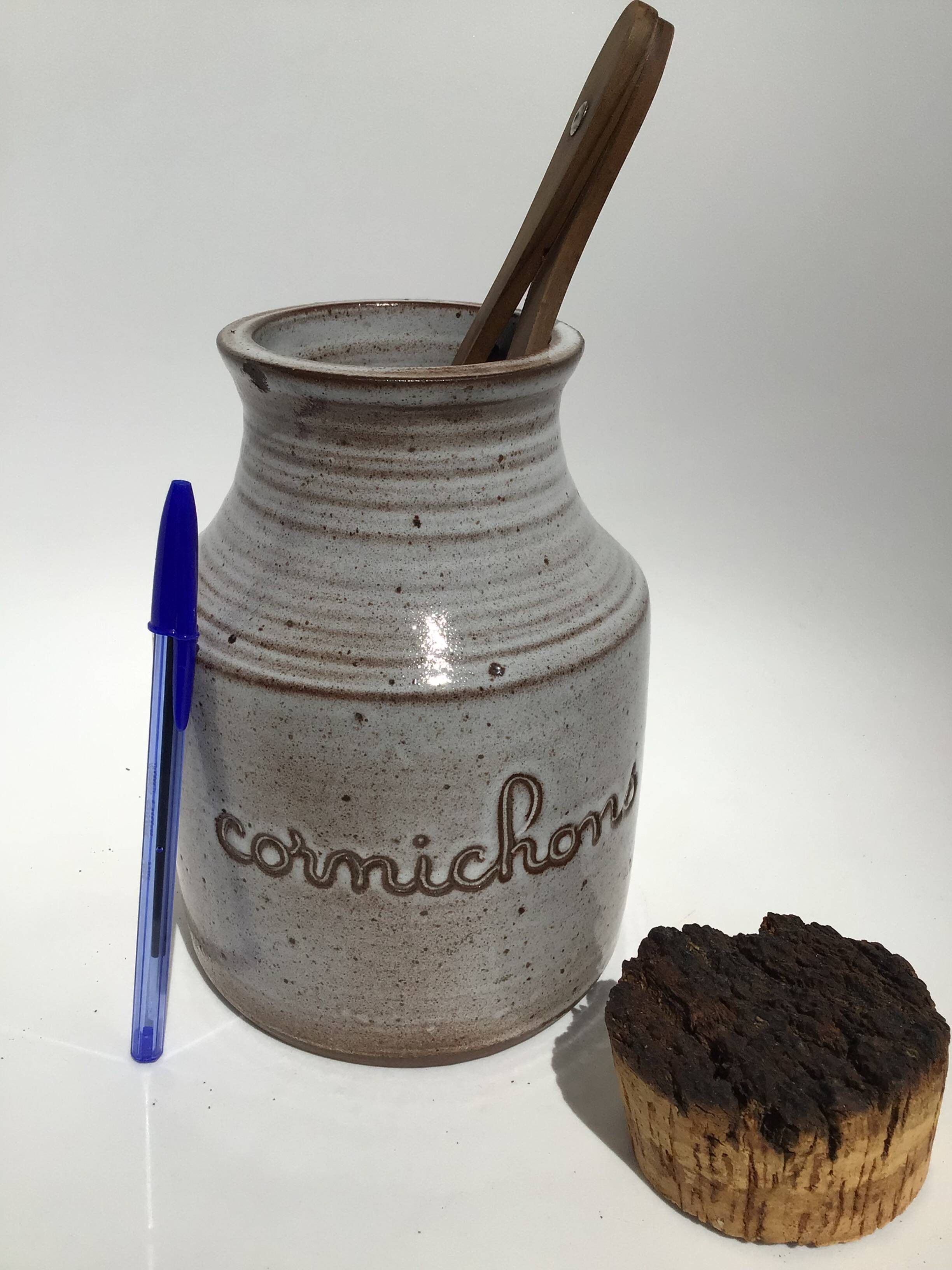 Jeanne and Norbert Pierlot pot artisanal pottery