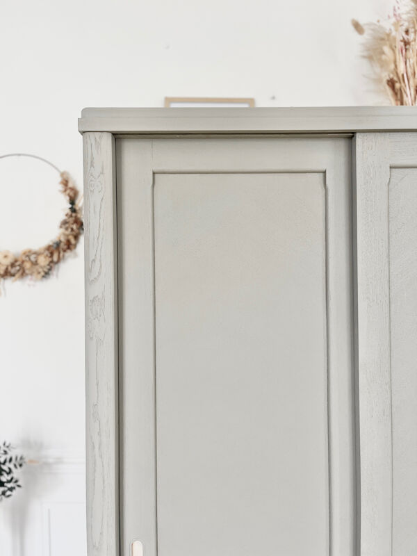 Armoire parisienne coulissante