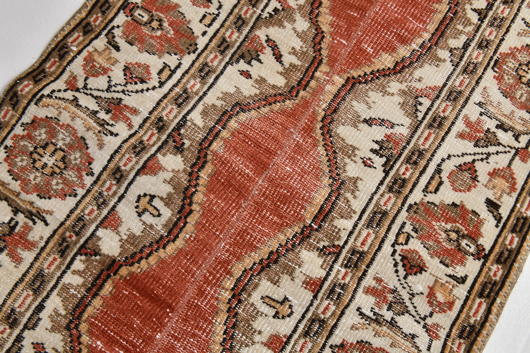 2x6 red & beige turkish runner rug 80x194cm