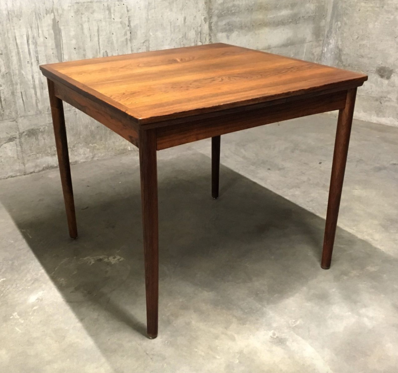 Mid-Century Danish Extendable Palisander Dining Table by Poul Hundevad, 1960s