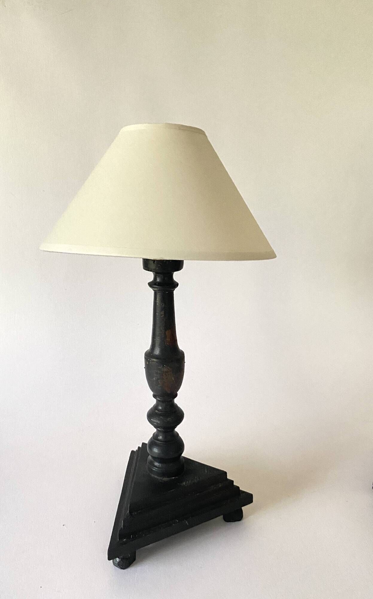 Duo wooden lamps, new 2 M fabric cables, lampshades
