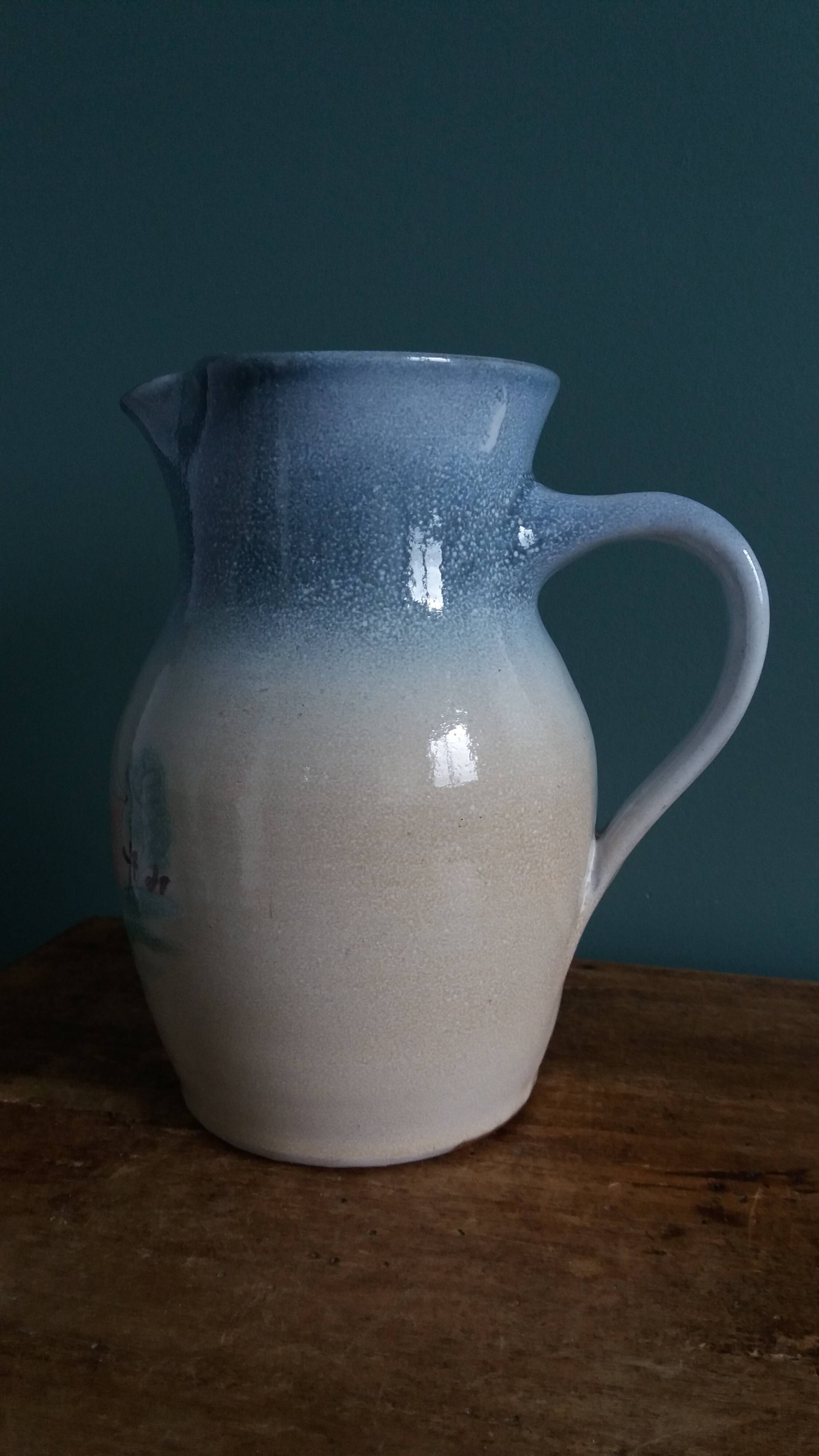Jug signed by Atch, Chantal and Thierry Robert, Grès du Loir