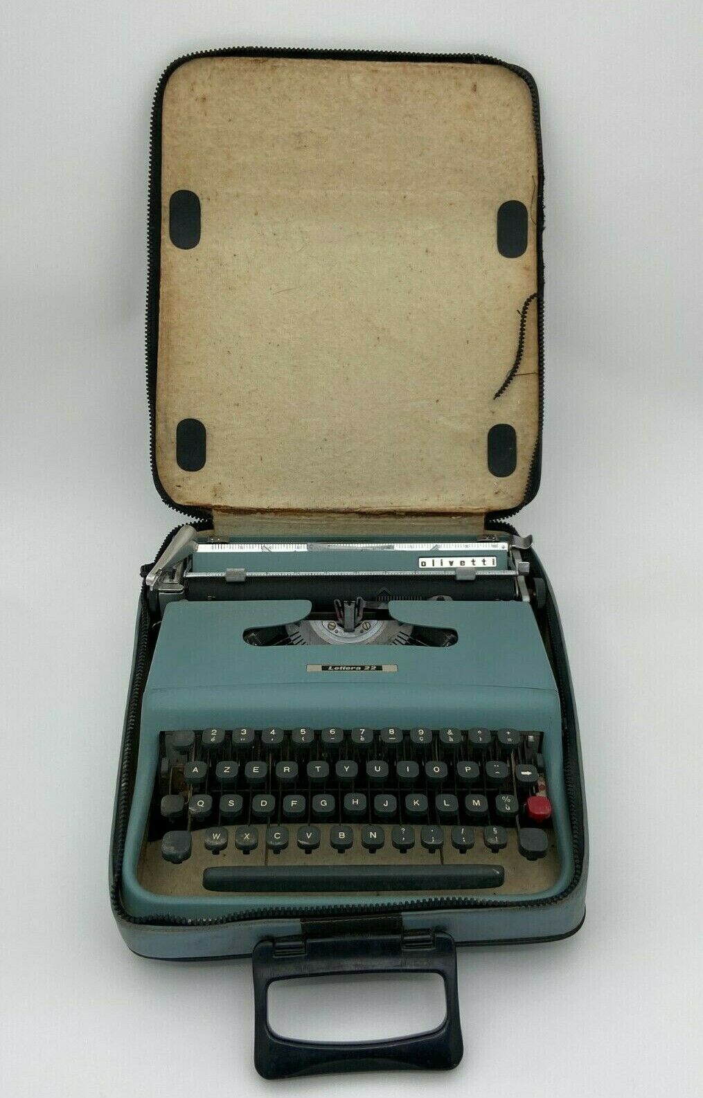 Machine a ecrire portative olivetti lettera 22 6 111 housse 1950 vintage