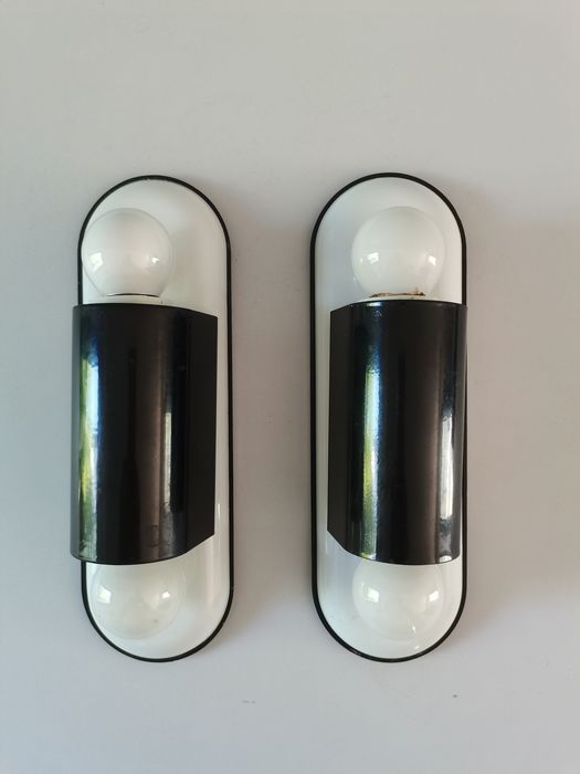 Dui model wall lamps by Vico Magistretti for Artemide