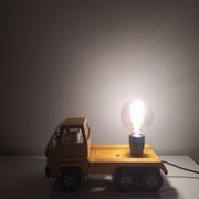 Lampe jouet camion Sanson vintage en métal