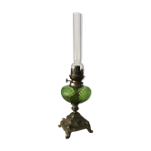 Lampe à pétrole ancienne
