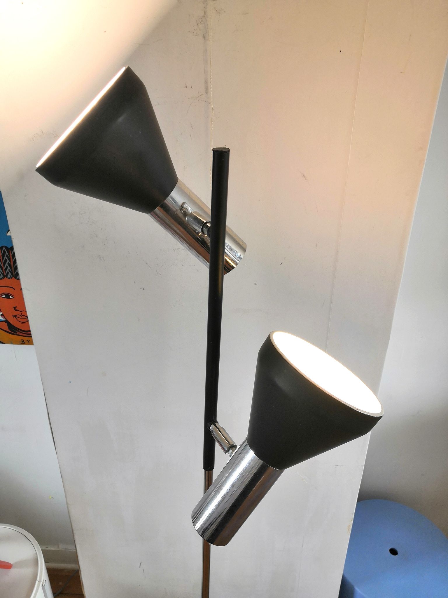 Lampadaire Koch et Lowy pour OMI design années 70
