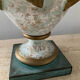 Lampe vintage en opaline et plâtre