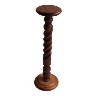 Saddle, pedestal, turned wooden column