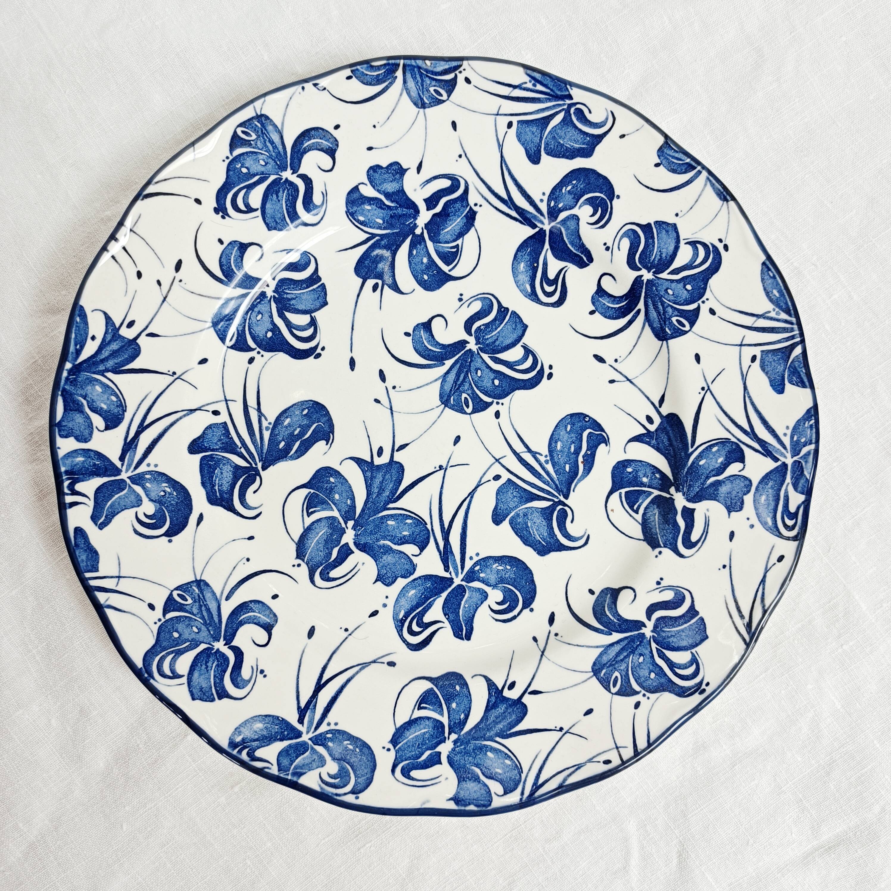 Set of 2 flat plates Royal Tudor Orchid, by Grindley