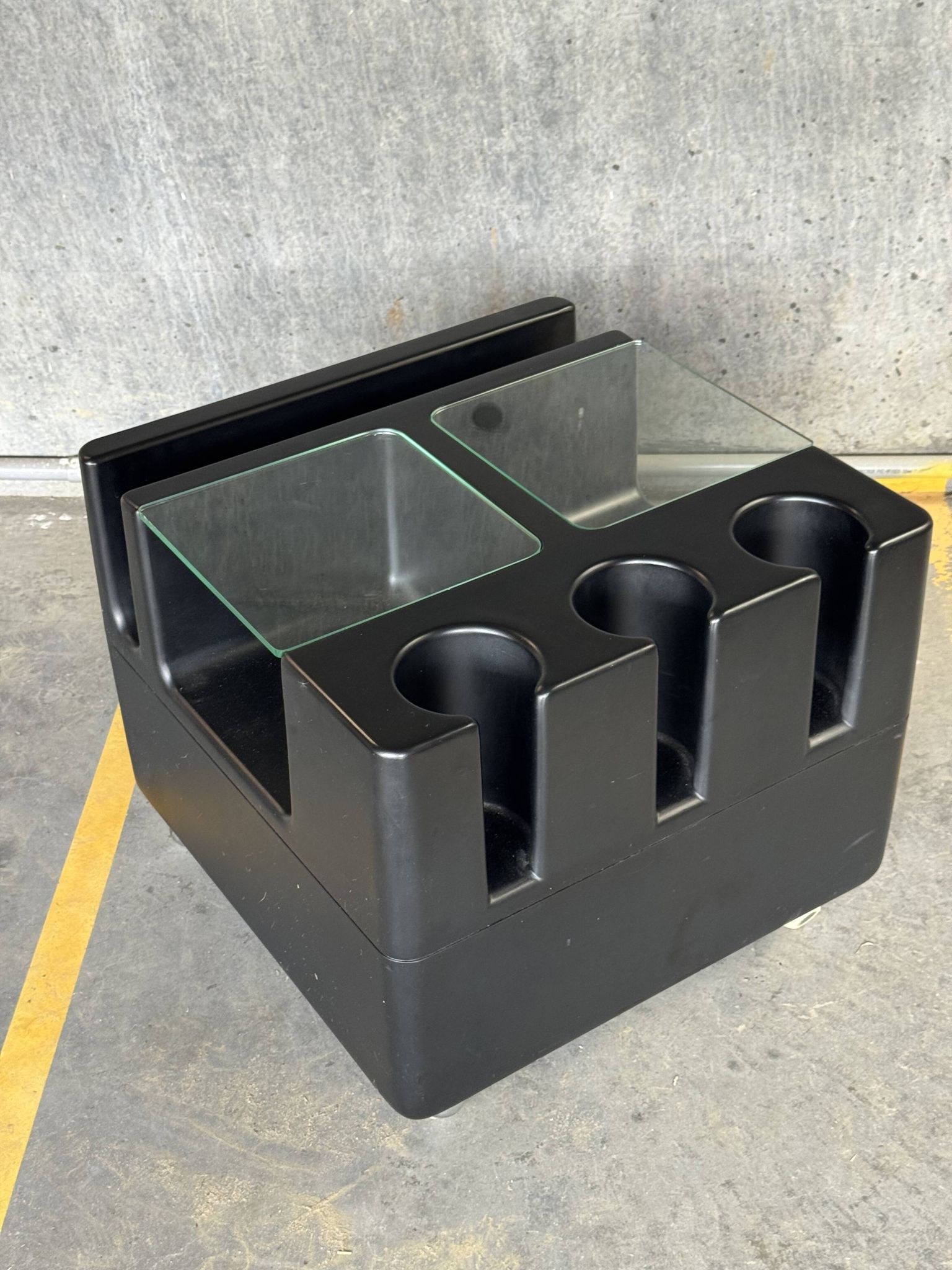 Bacca Bar Table by Peter Ghyczy for Horn Collection