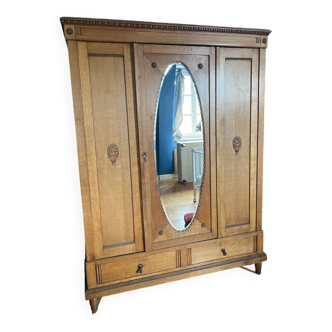 Wooden cabinet
