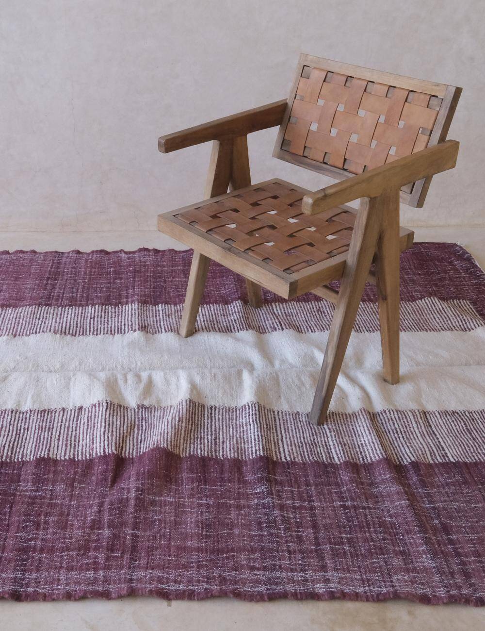 Burgundy Modern Kilim Rug - 246 x 162 cm