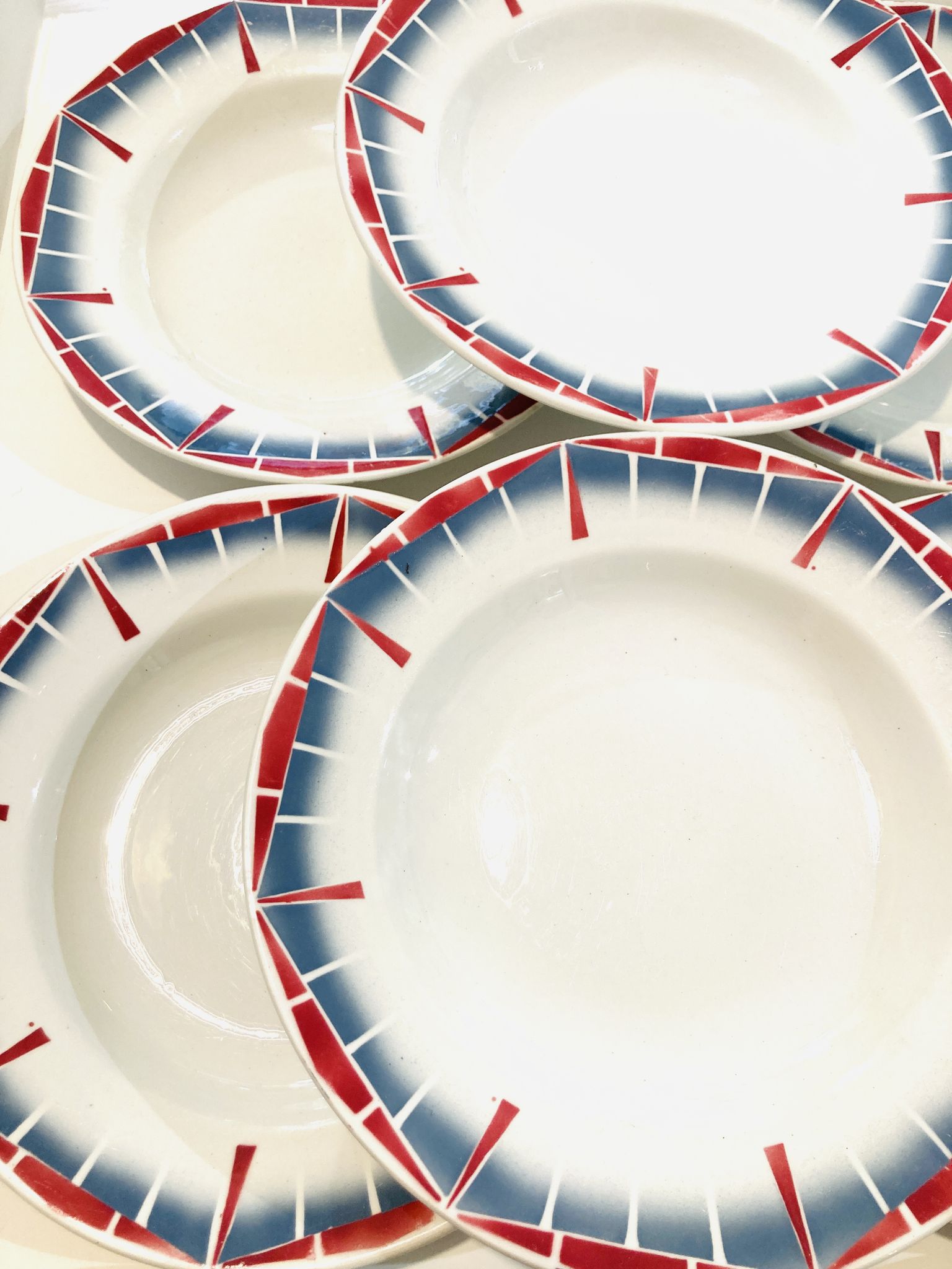 8 hollow plates ceranord st amand boulingrin pink and blue -vintage-kitchen-retro