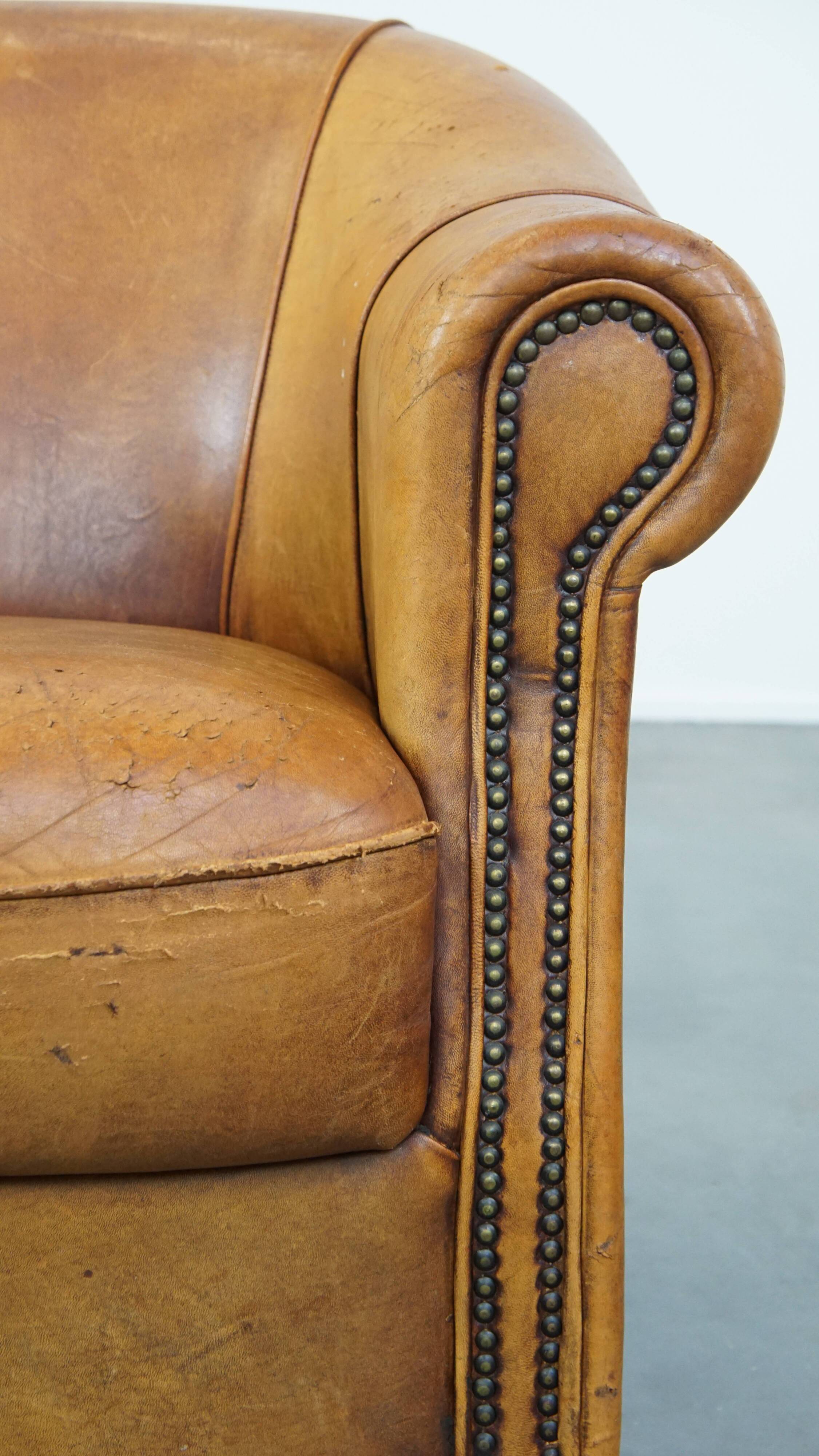 Fauteuil club vintage en cuir de mouton cognac clair
