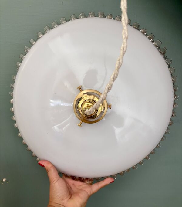 Suspension abat-jour vintage en opaline XXL