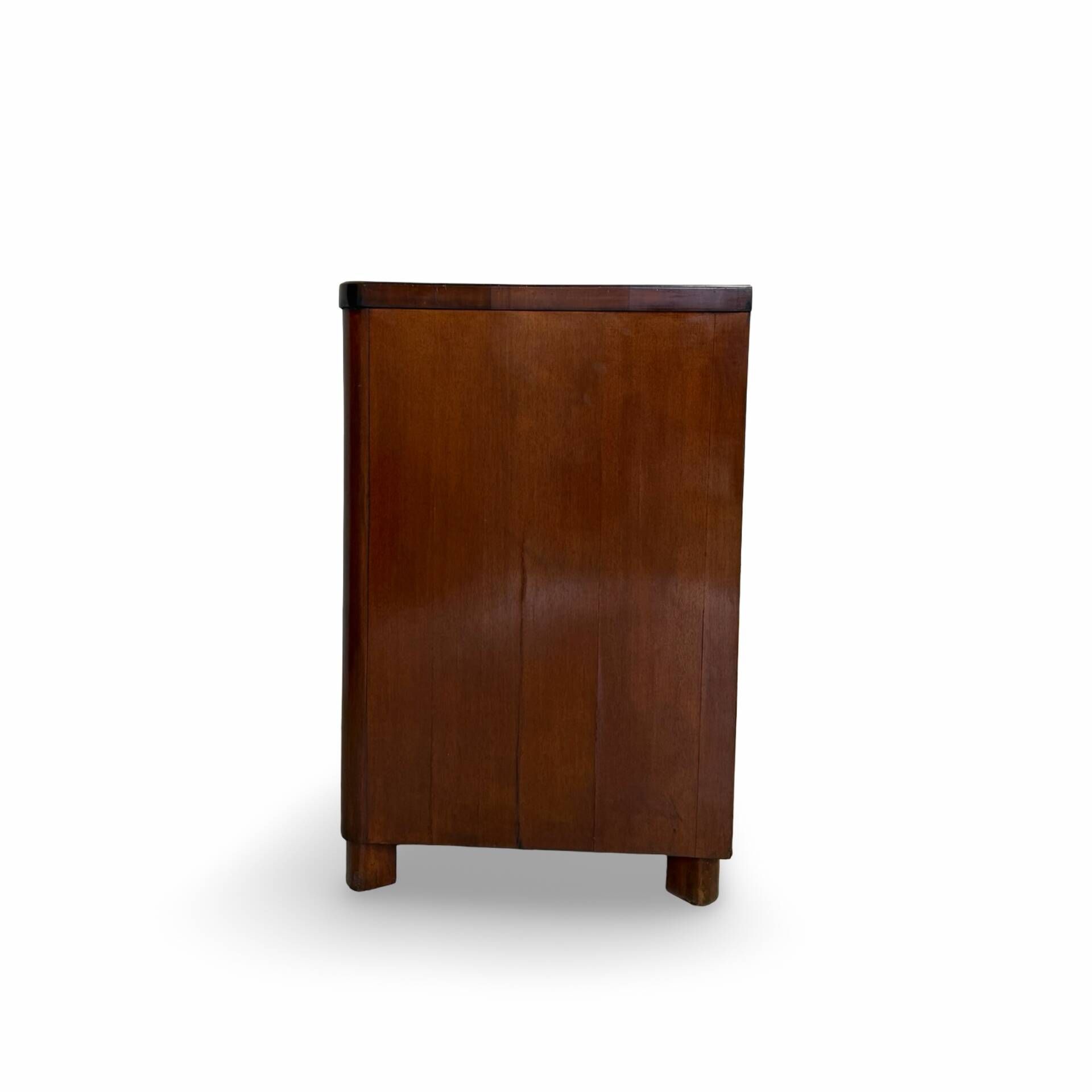 Italian art deco burl walnut chest of drawers, 1850s.