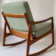 Rocking-chair en teck par Ole Wanscher Danemark Années 1960