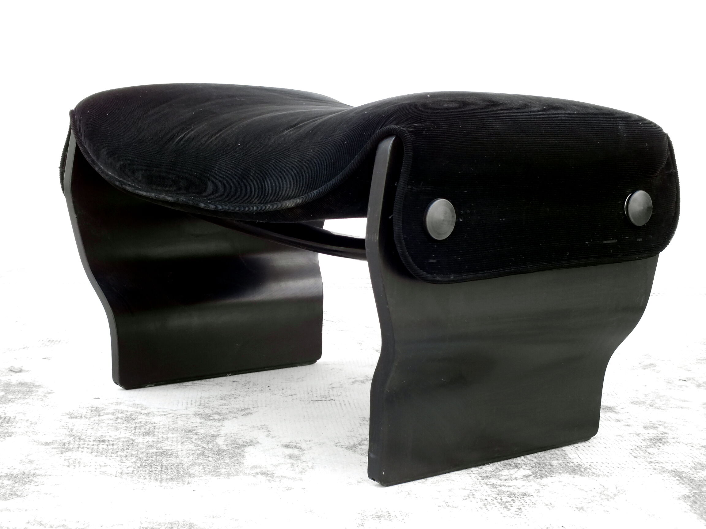 Osvaldo Borsani design, armchair ottoman Canada Tecno years 65