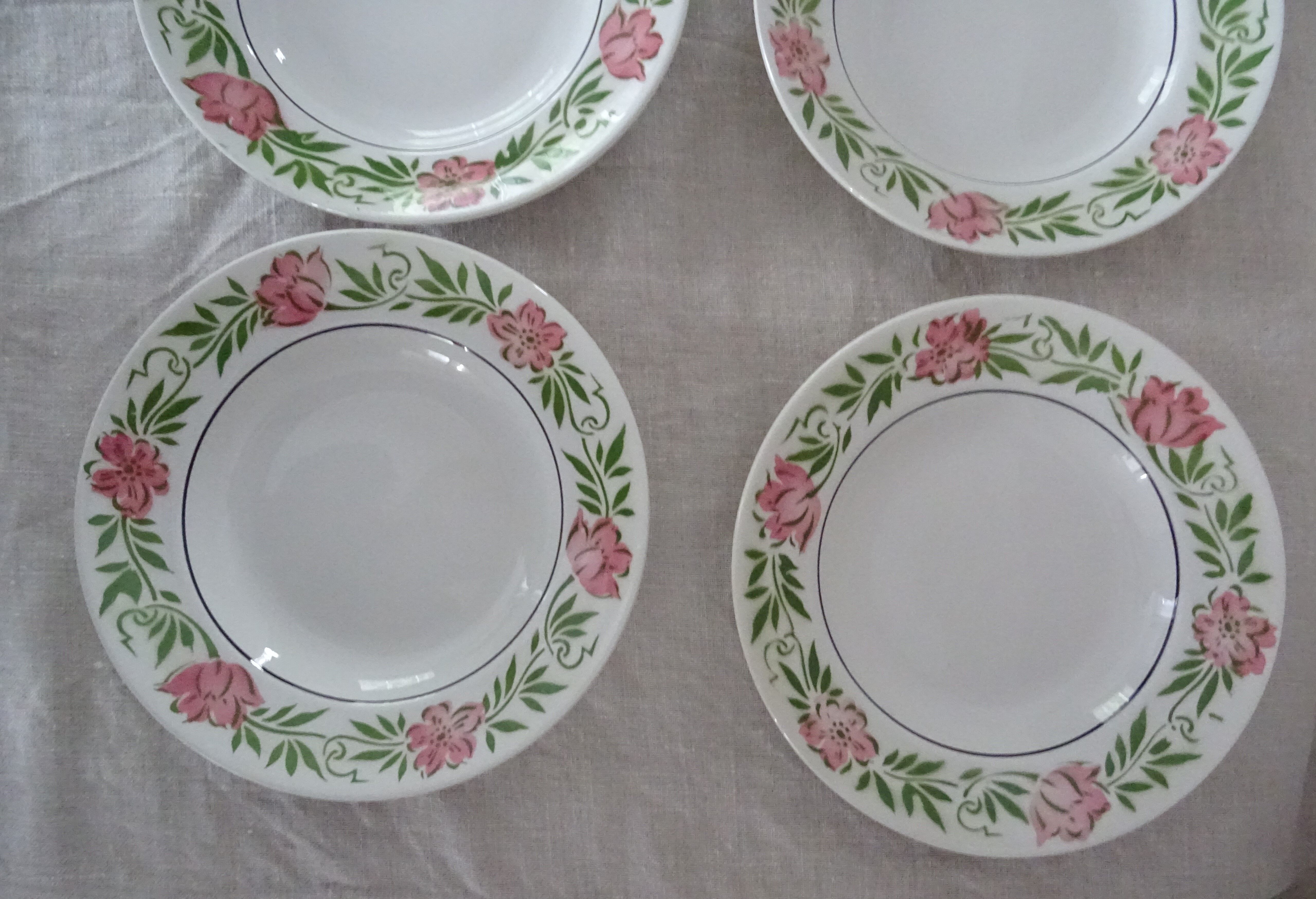 6 Plates wolf mill decoration flowers pink and green faience old