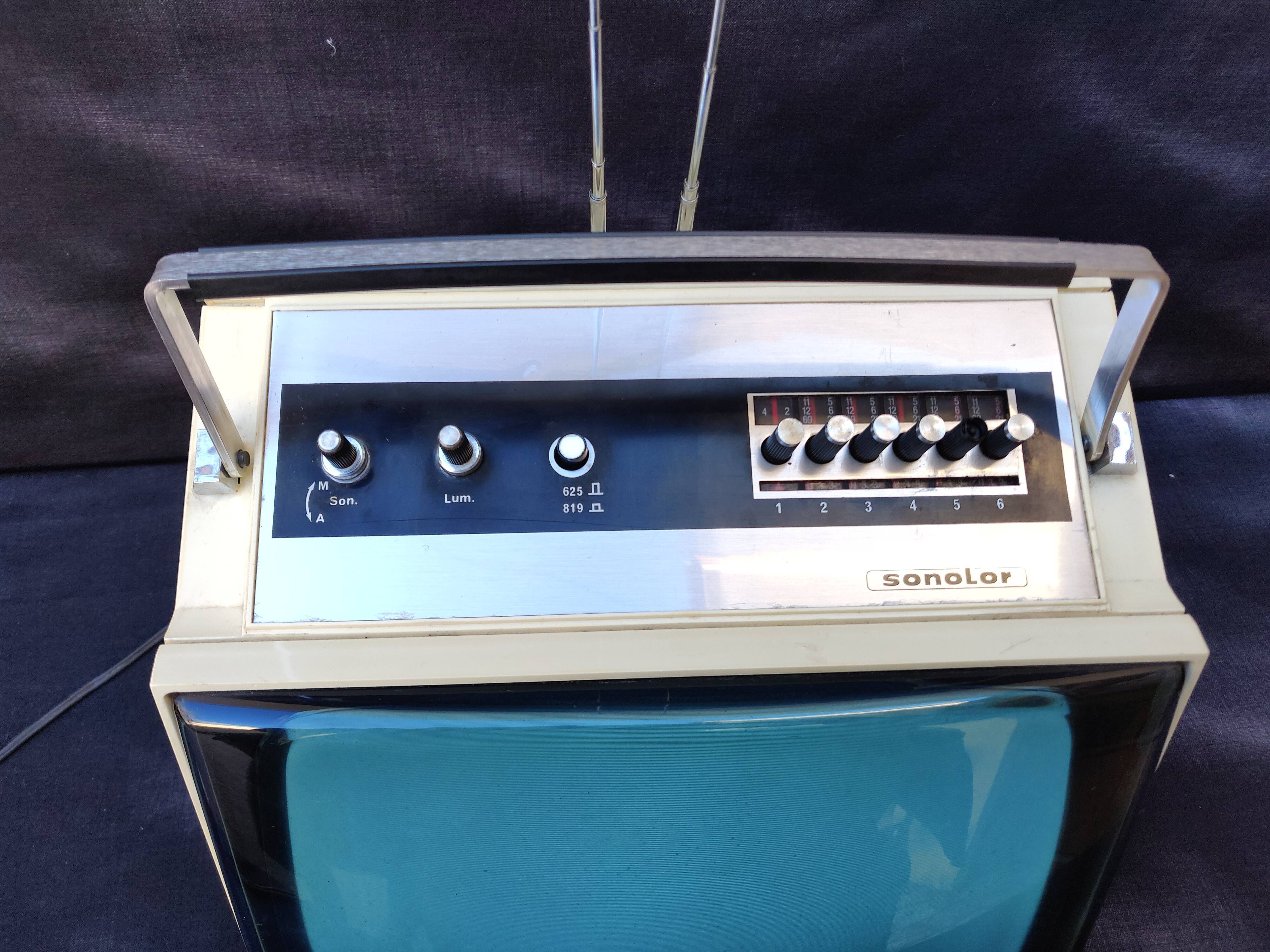 1970 SONOLOR vintage TV in working order