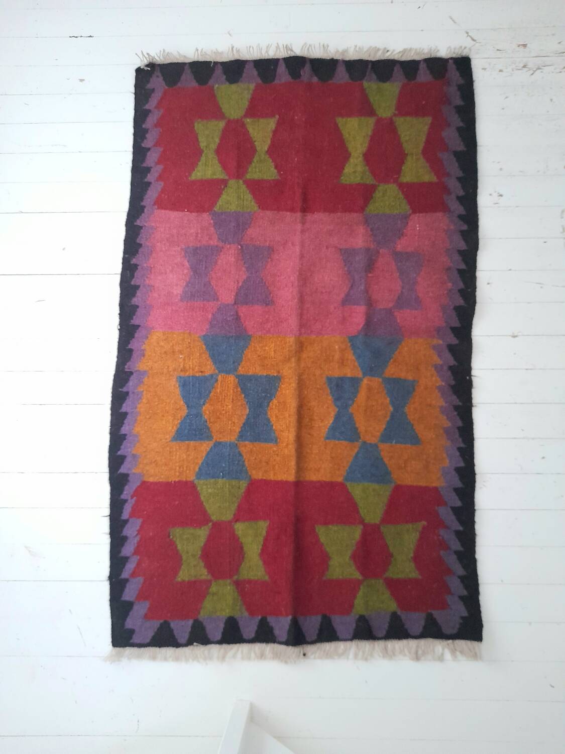 Georgian Caucasus wool geometric kilim rug