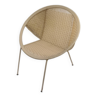 Fishing line armchair (Indoor or outdoor)