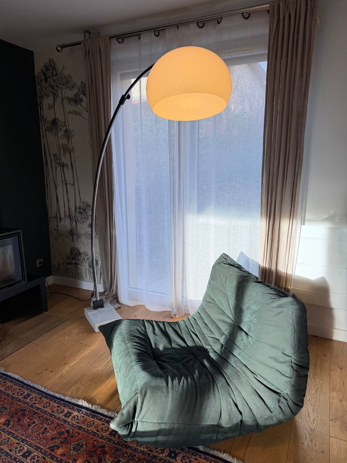 Lampadaire à arc – dans le goût du modèle Arco