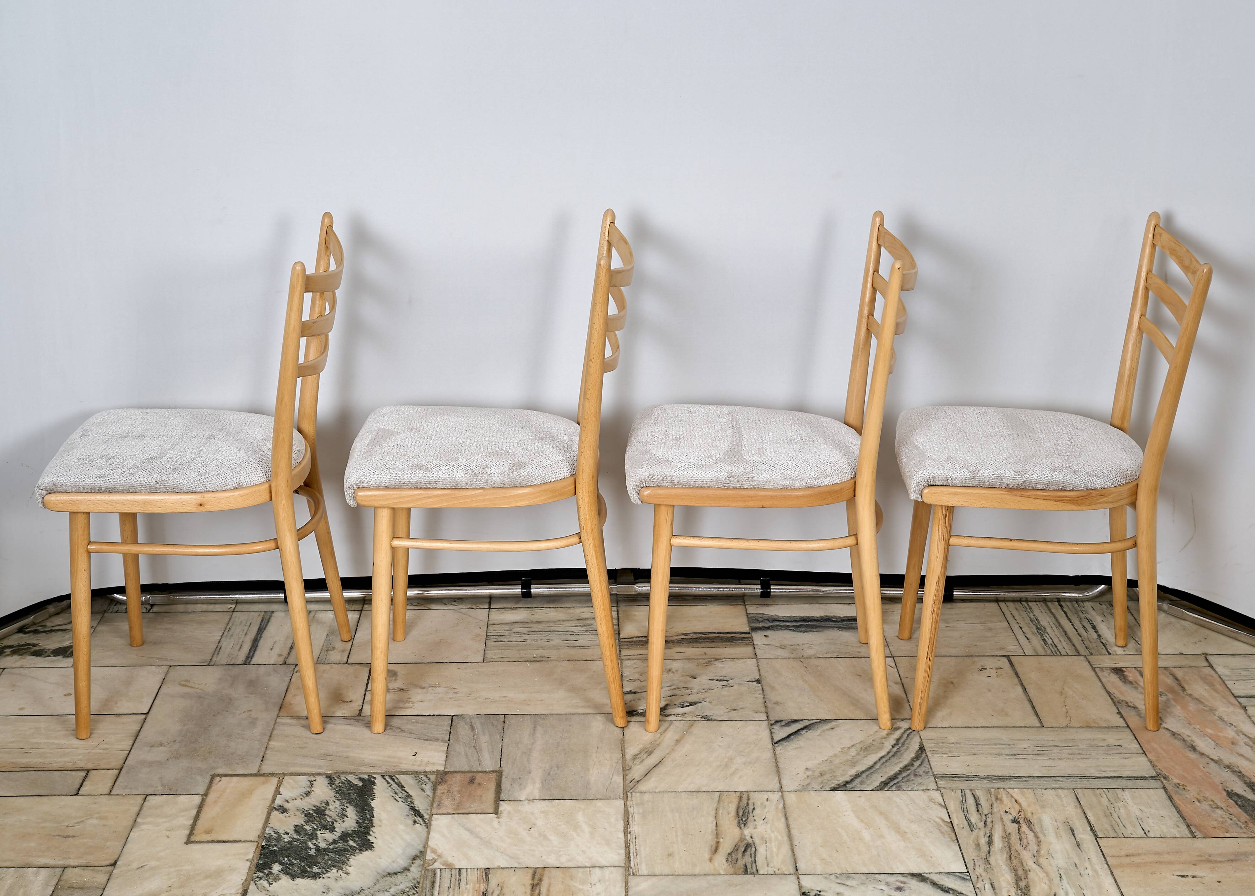 Ensemble de quatre chaises TON Tchécoslovaquie années 1960
