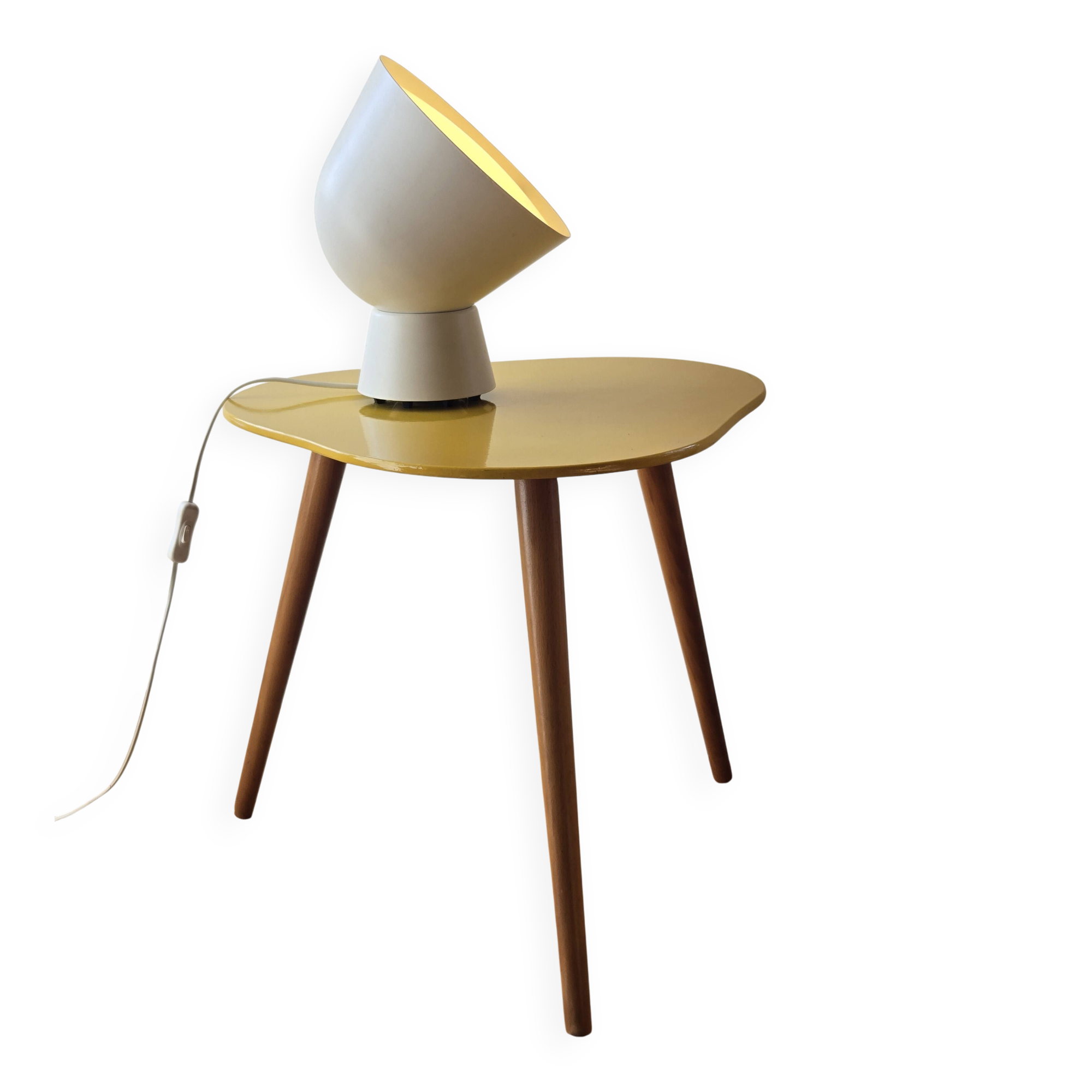 Vintage wooden tripod "bean" coffee table - 1970s design