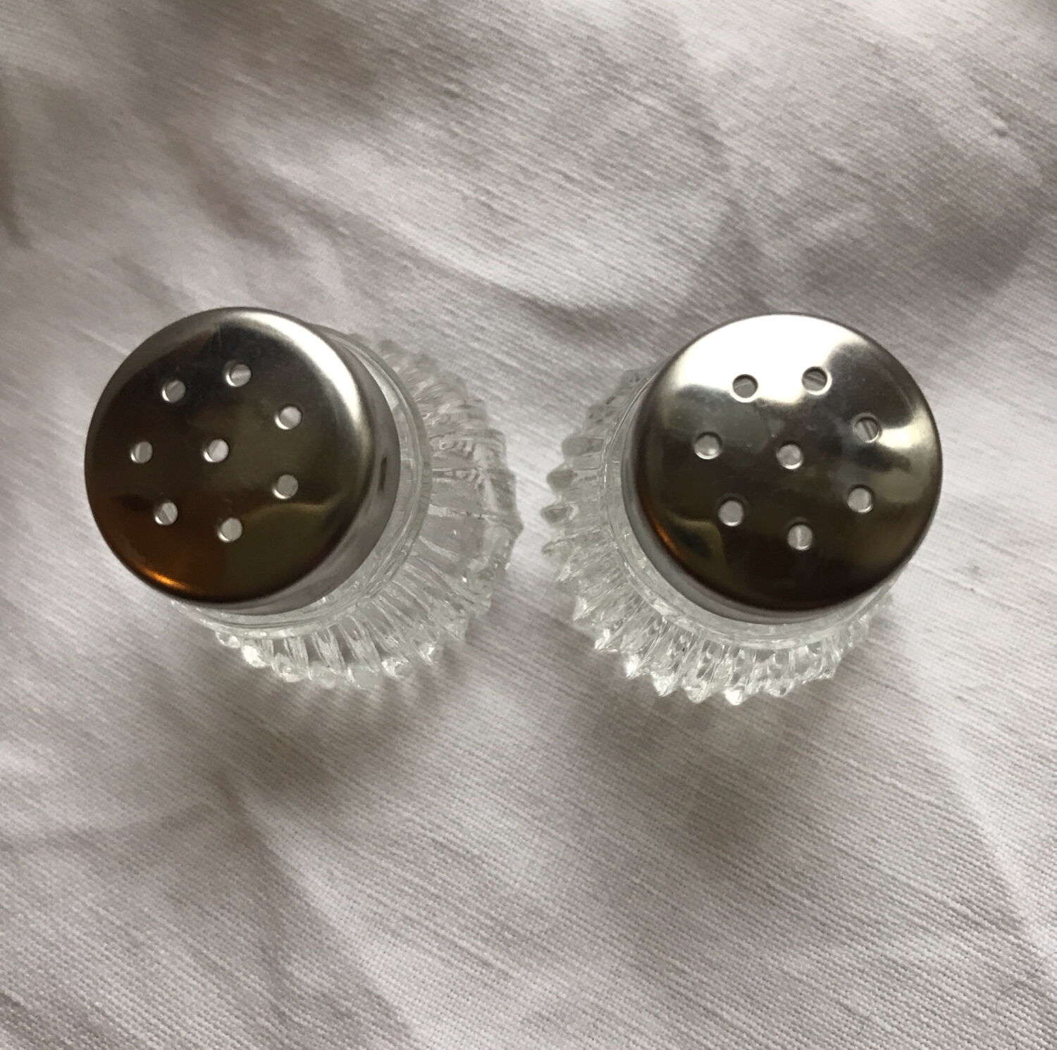 New vintage salt shaker and pepper shaker