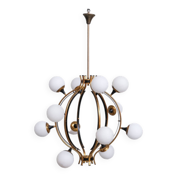 Stilnovo Mid-Century Italian Brass and Opaline Globe Chandelier