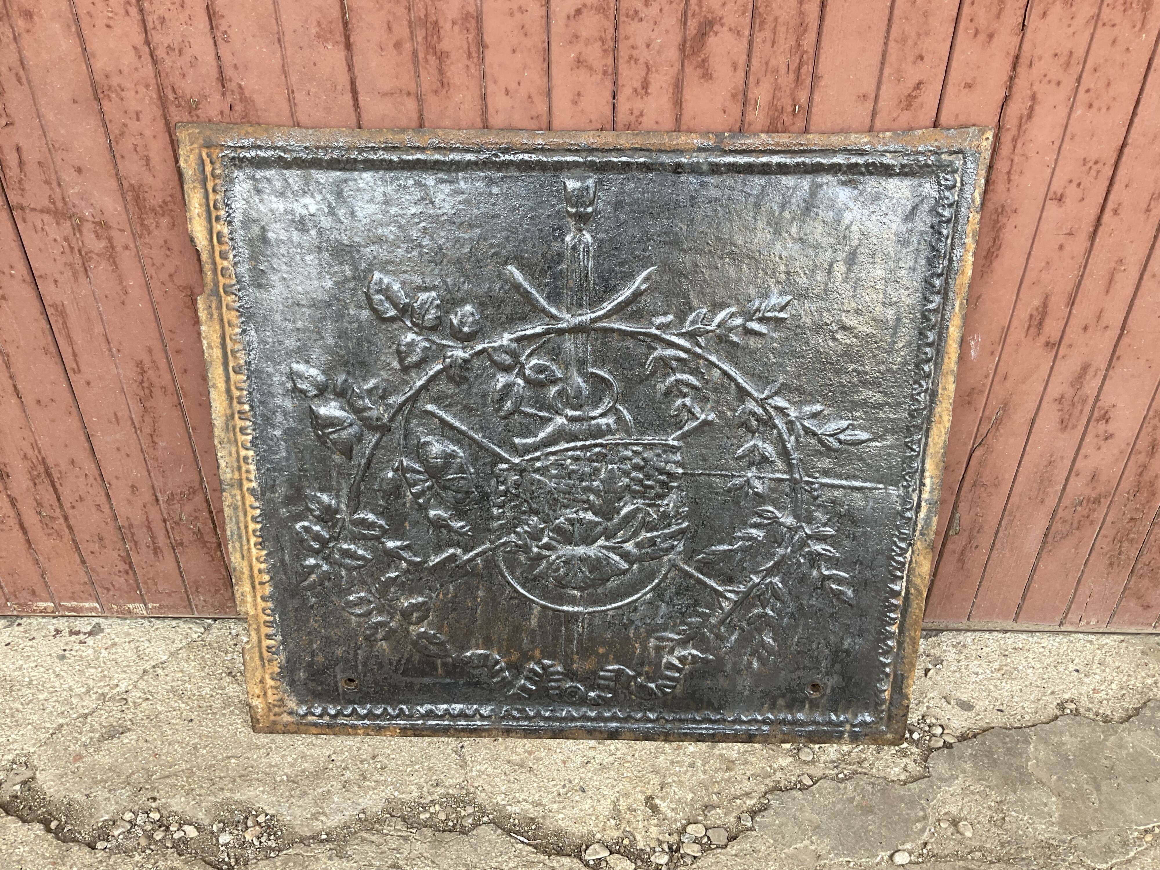 Fireplace plate