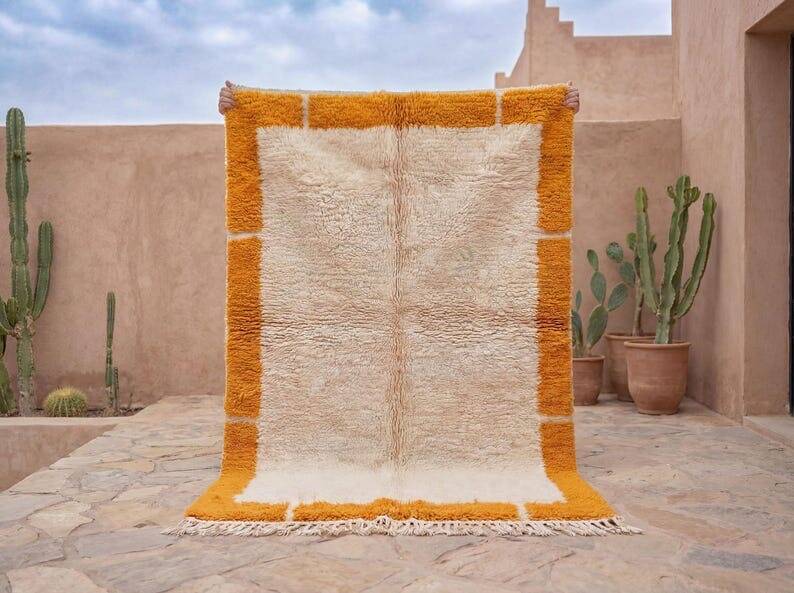 Traditional handmade pure wool Berber rug size 250x250 cm