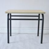 Table d'écolier jaune