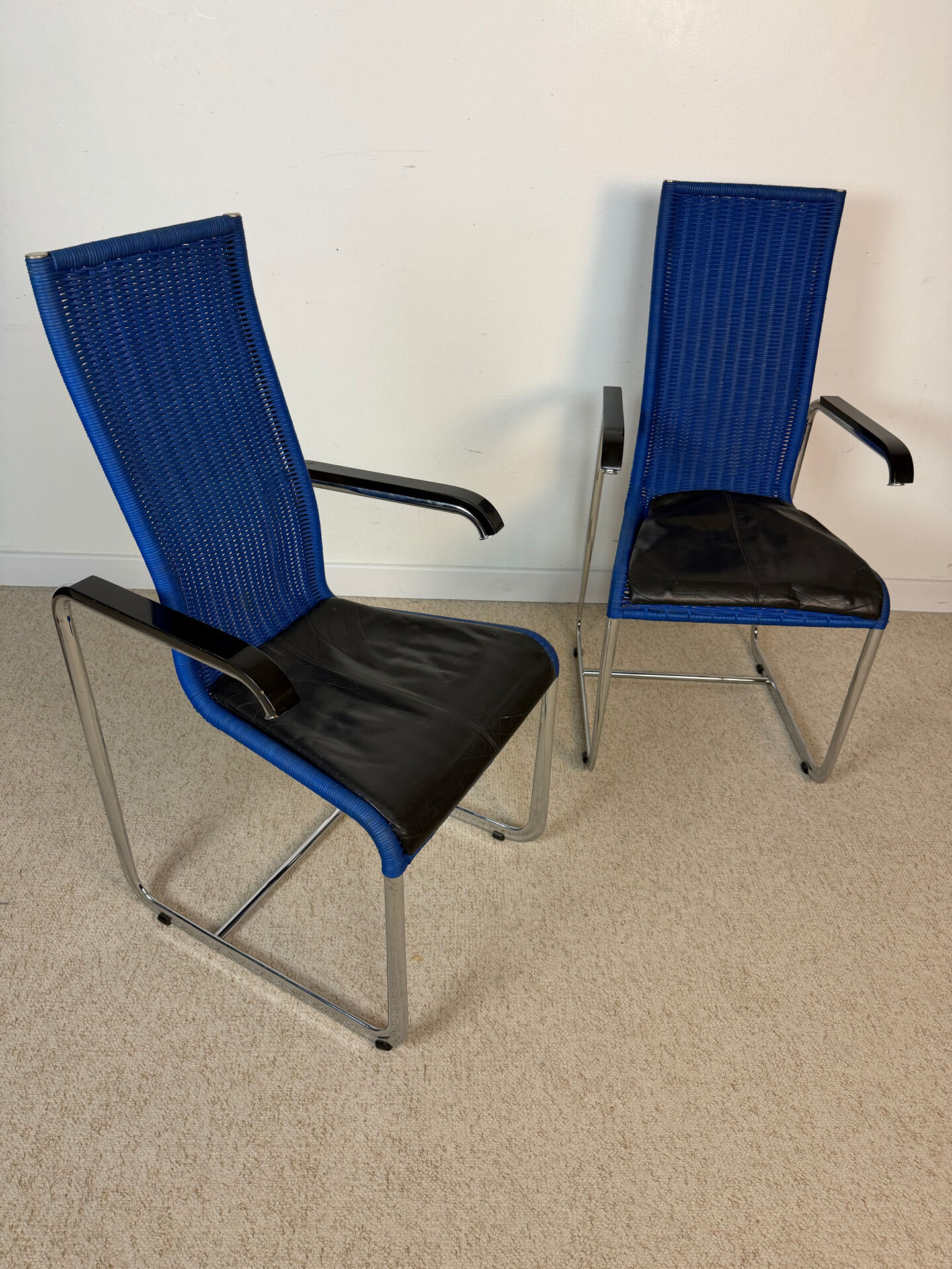 Paire de chaises Cantilever D25 Marcel Breuer pour Tecta – Bauhaus
