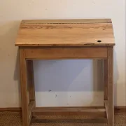 Pupitre d’écolier ancien en bois massif brut - bureau